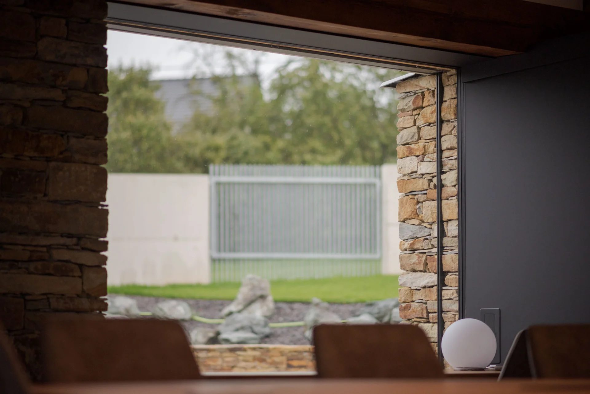 Designov&aacute; okna &ndash; realizace AG&Aacute;T
