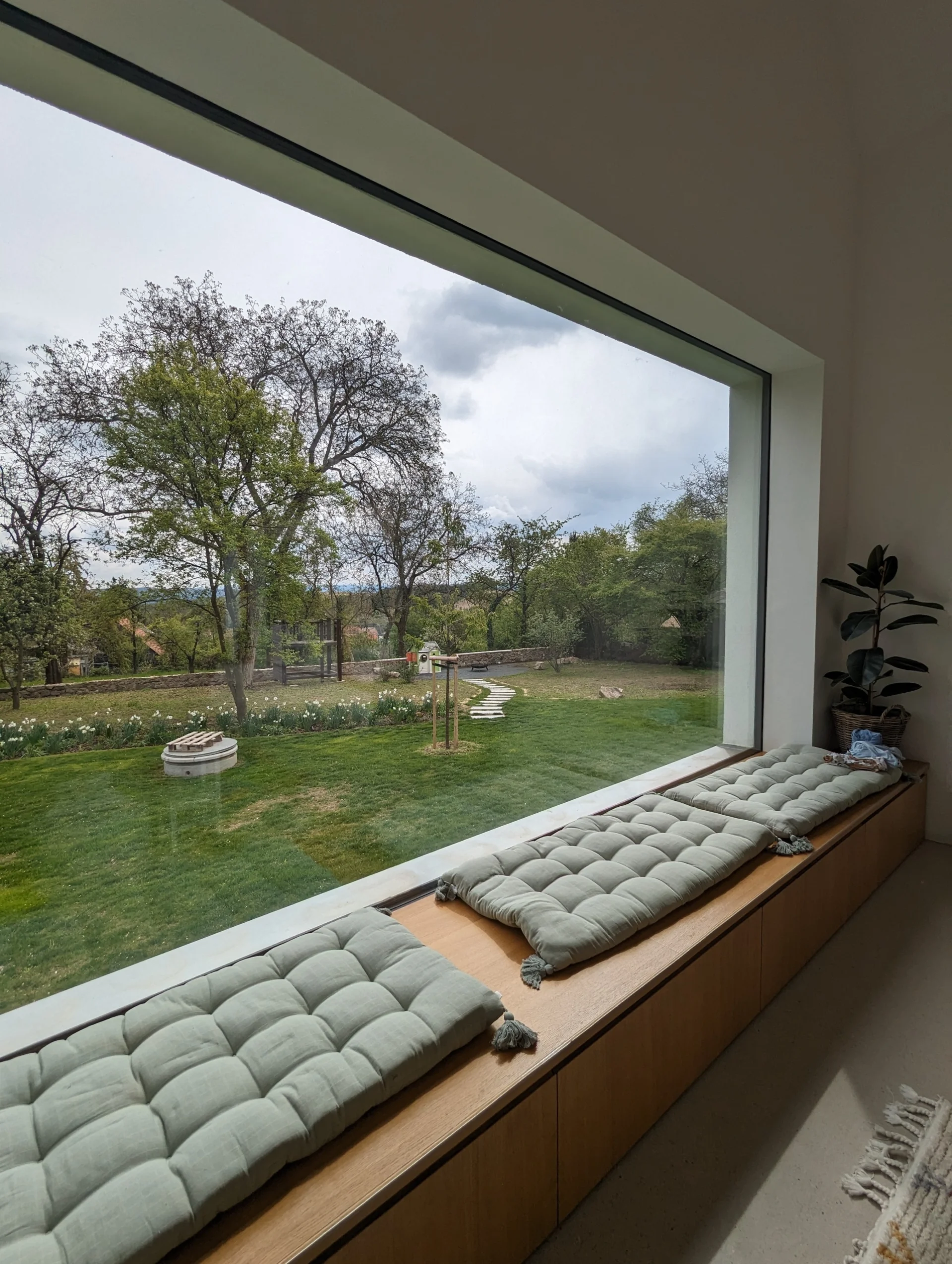 Designov&aacute; okna &ndash; realizace AG&Aacute;T