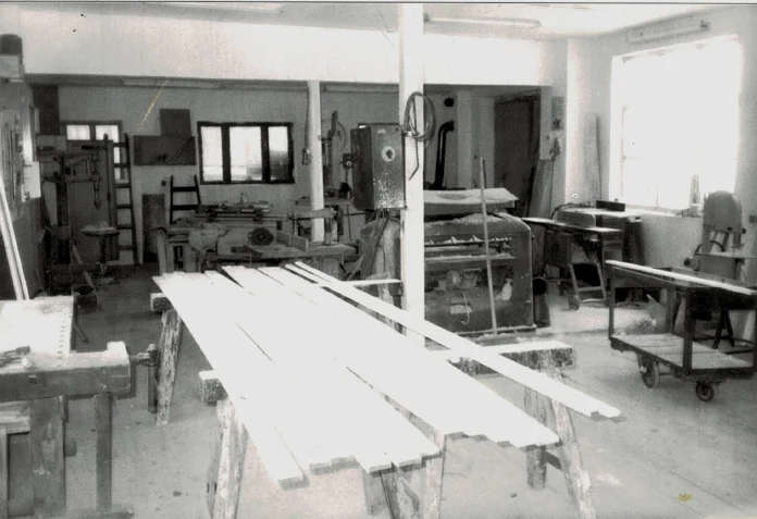Historie AG&Aacute;T &ndash; 1992, fotografie 1